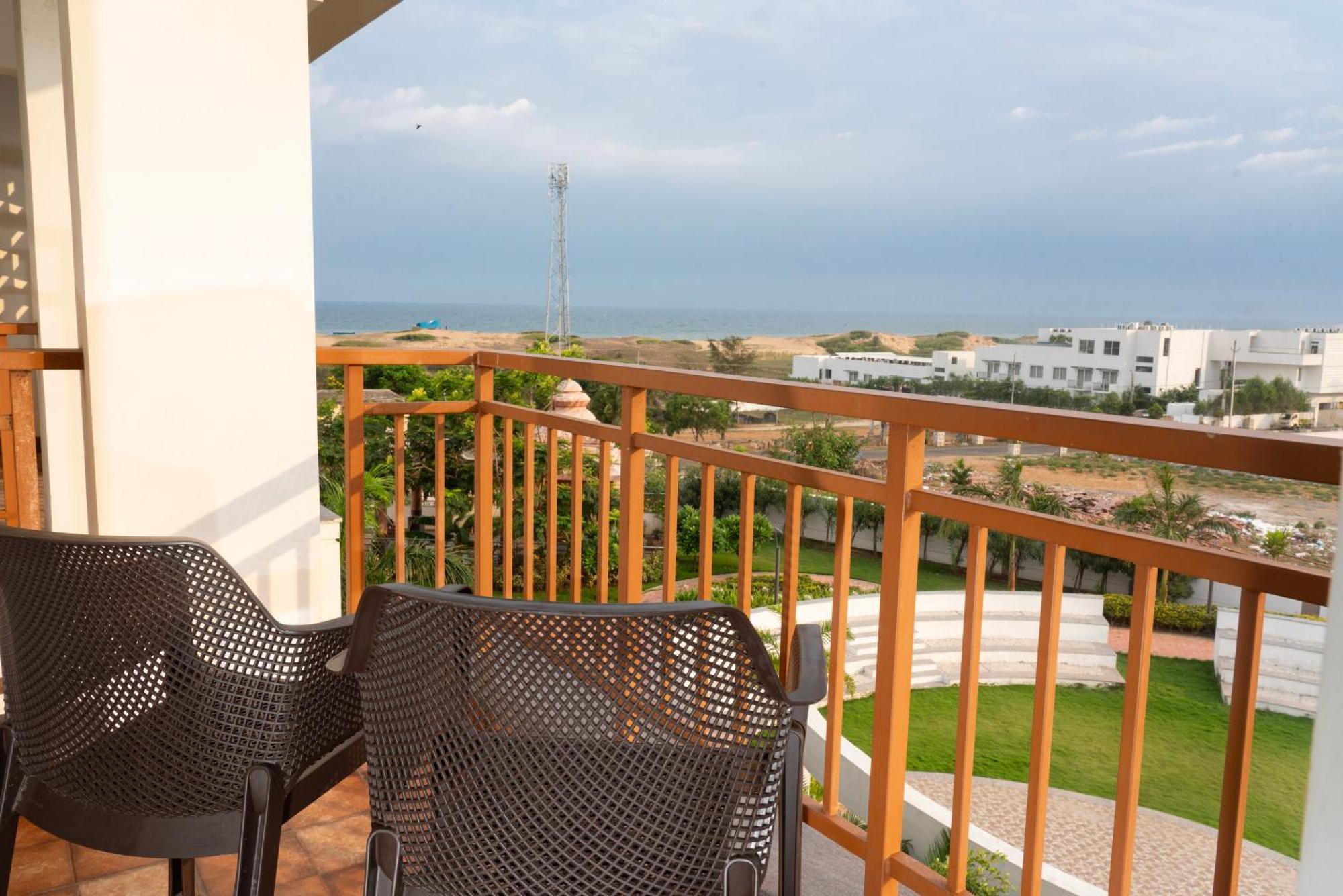Palm Regal Resort Gopālpur Kültér fotó